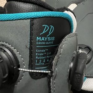 Lightly used K2 men’s snowboard boot